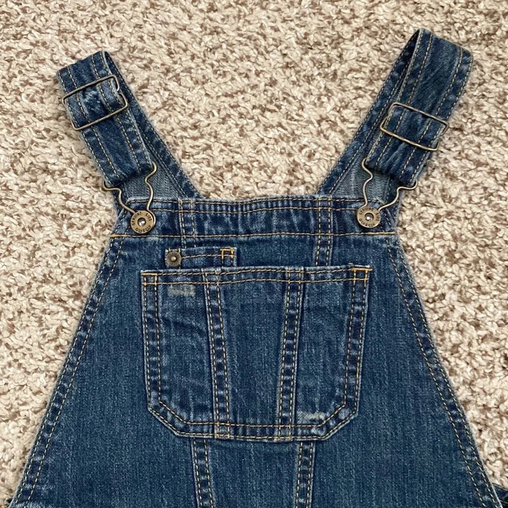 NWOT Oshkosh Girls Denim Short-Alls 5T